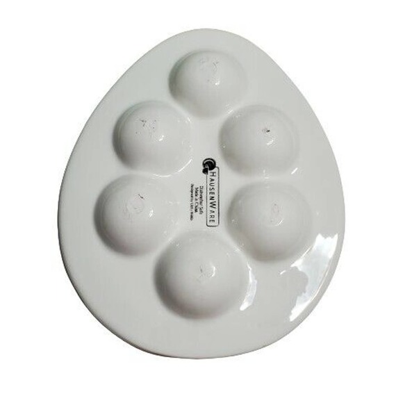 EGG PLATTER BY HAUSENWARE STRIPED PASTEL DESIGN HOLDS SIX EGGS - Picture 2 of 4